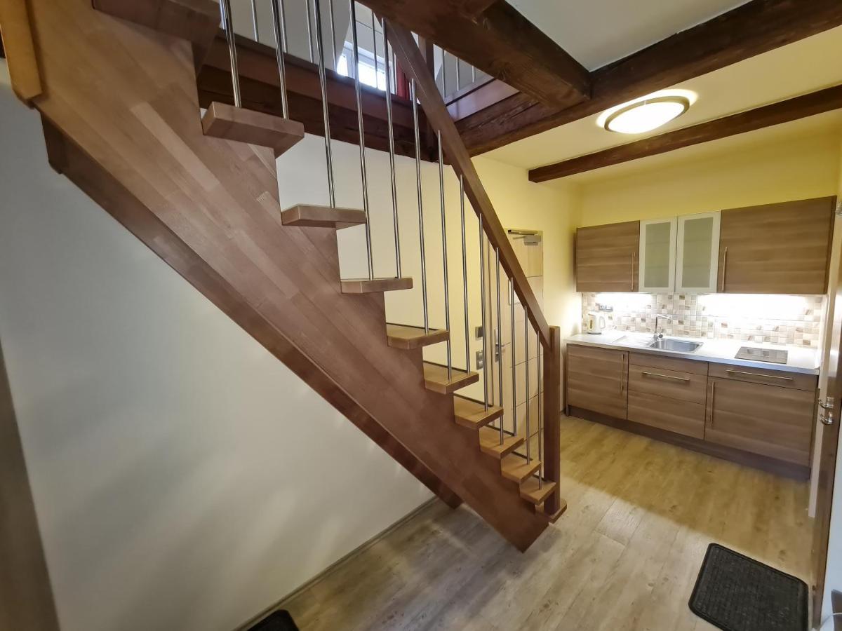 Pension Pstruzi Абертами Екстер'єр фото