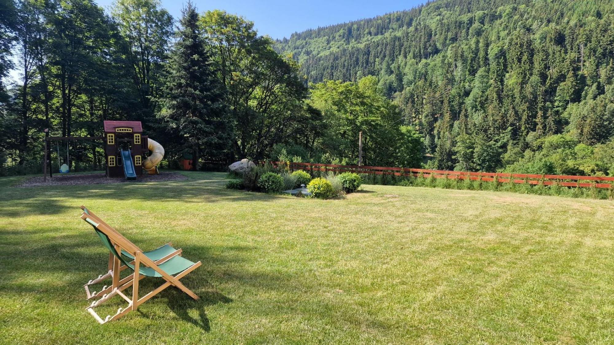 Pension Pstruzi Абертами Екстер'єр фото